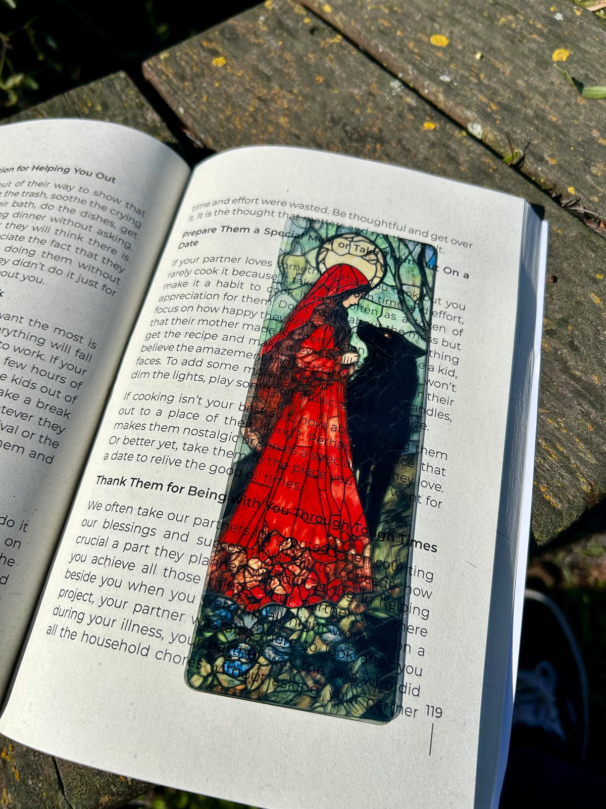 Red Riding Hood & Wolf Bookmark – Fairy Tale Inspired, Dark Fantasy Art, Book Lover Gift, Gothic Aesthetic, Unique Storybook Accessory