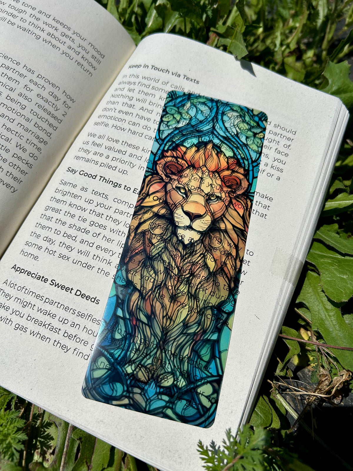 Roar of the Wild Lion Bookmark – King of the Jungle, Bold and Fierce Design, Perfect for Those Who Seek Strength and Adventure