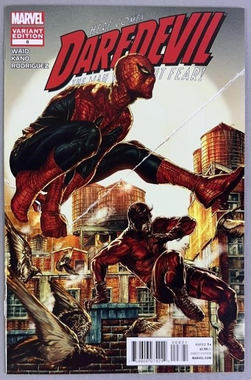 Daredevil #8 2012 Hard to Fine 1:25 Lee Bermejo Variant Cover